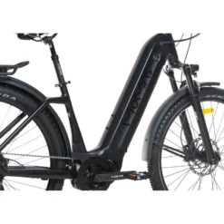 Momas Neutron Elite+ SUV