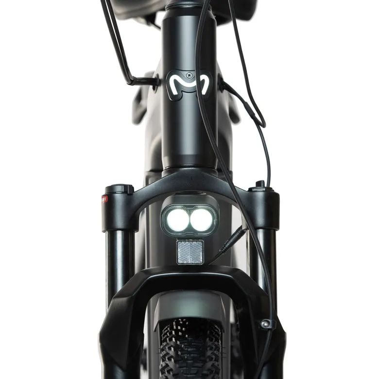 Momas Neutron Elite+ SUV