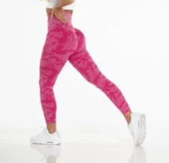 WTWM Comfy Camo Seamless Tights