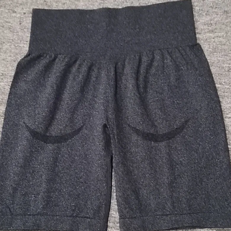 WTWM HighRise Scrunch Shorts
