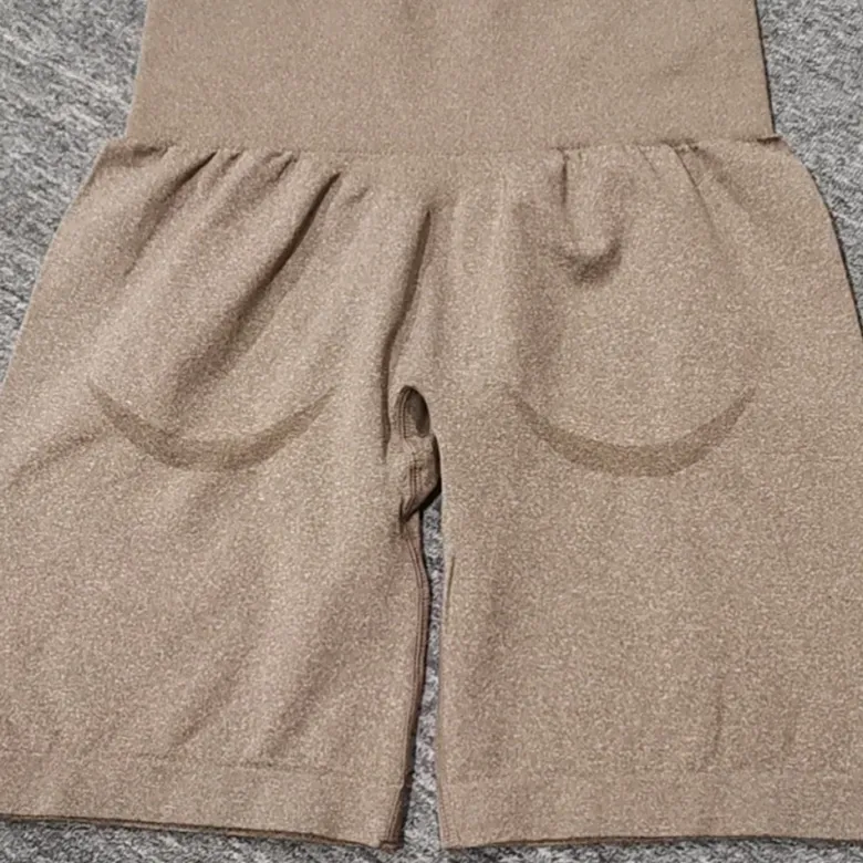 WTWM HighRise Scrunch Shorts
